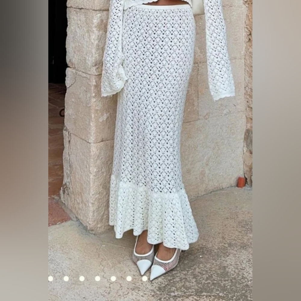 Meshki Ivory knit Skirt NWT size S